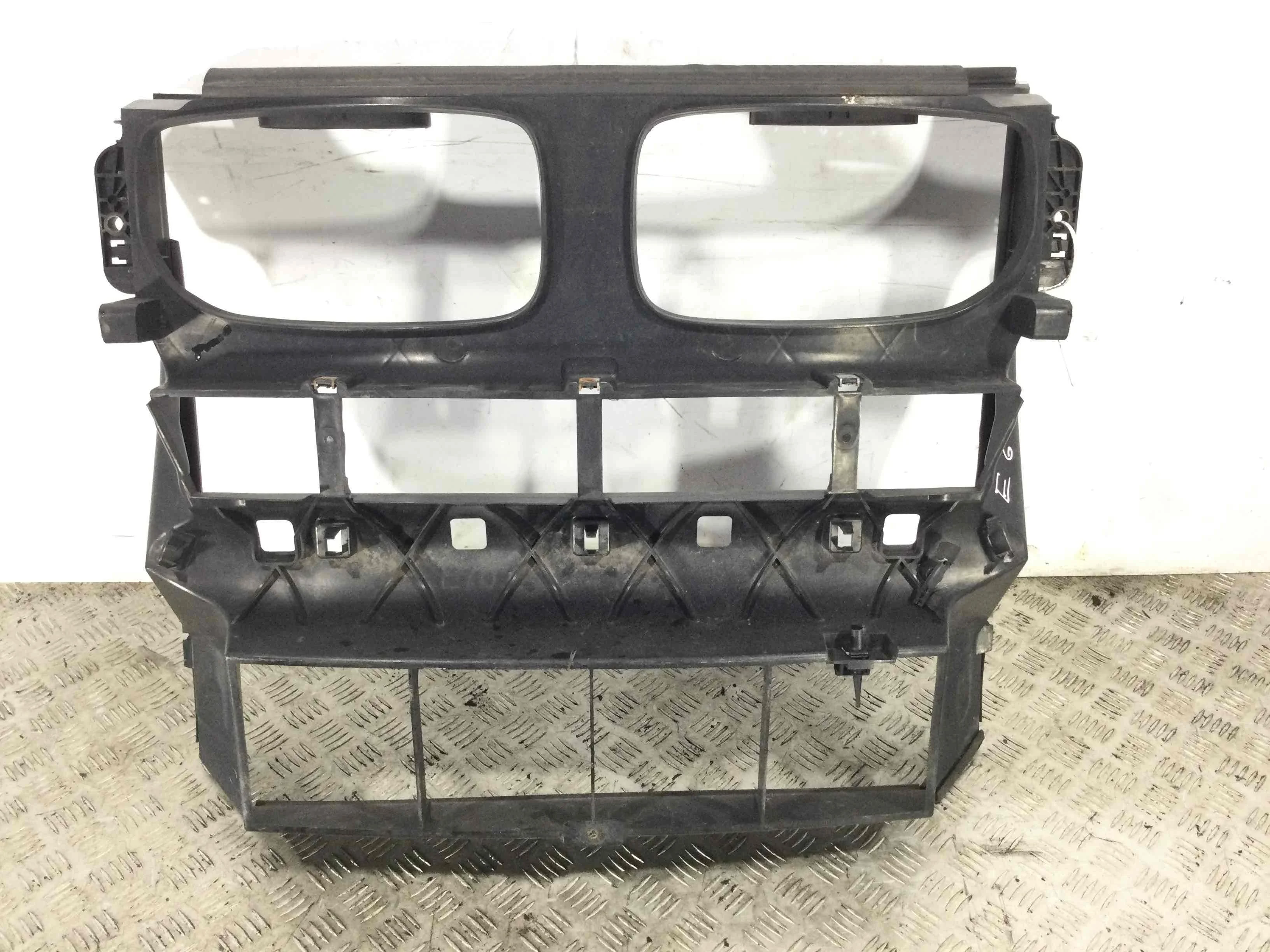 Передняя панель крепления облицовки (телевизор) BMW X5 E70 (2006-2010) дизель 3.0 TD Автомат Кроссовер