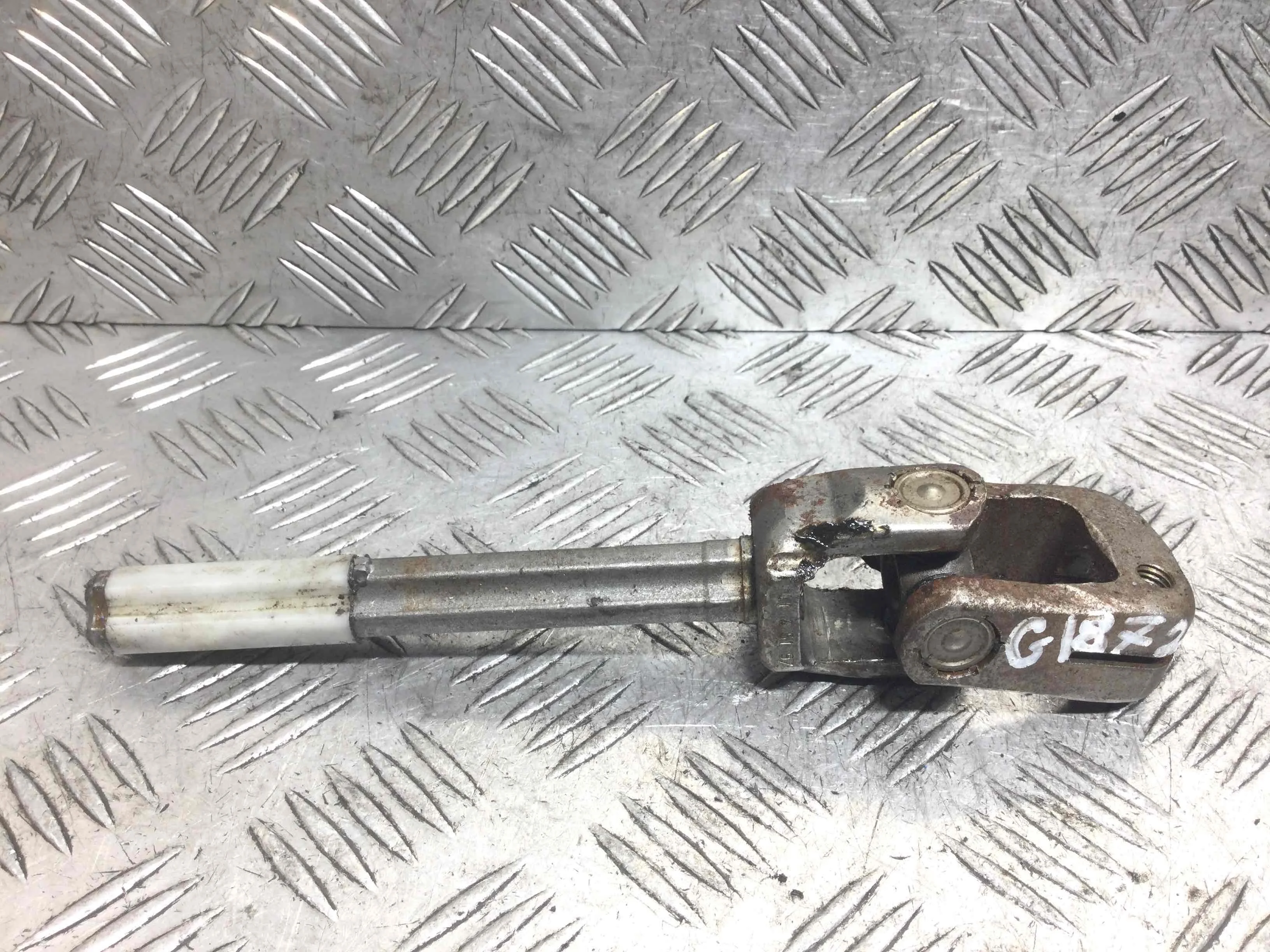 Рулевой карданчик Audi A3 8L (1996-2000) бензин 1.8 i Механика Х/б