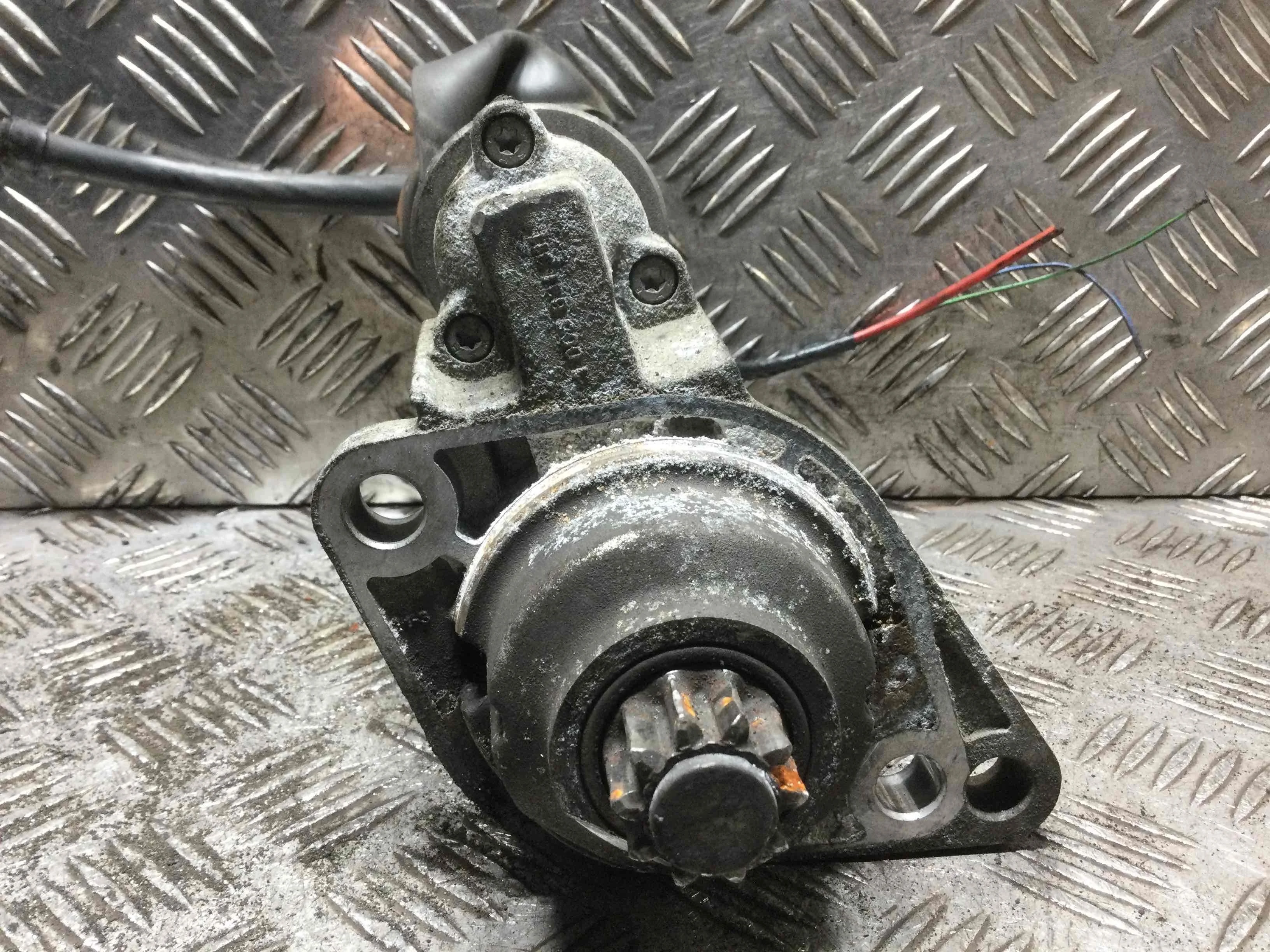 Стартер Volkswagen Touran 1 поколение (2003-2006) дизель 1.9 TDI Механика Минивэн