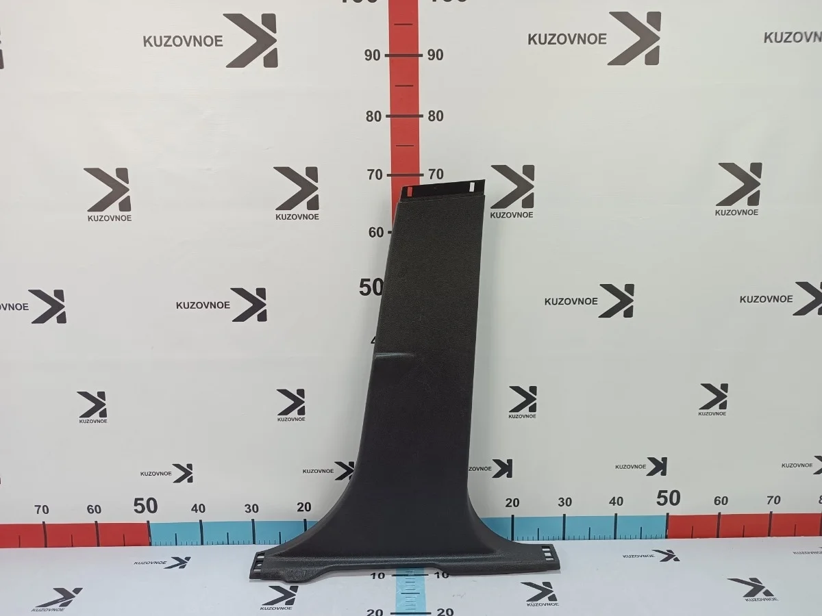 Обшивка стойки центральная Ford Focus 2015 CB8