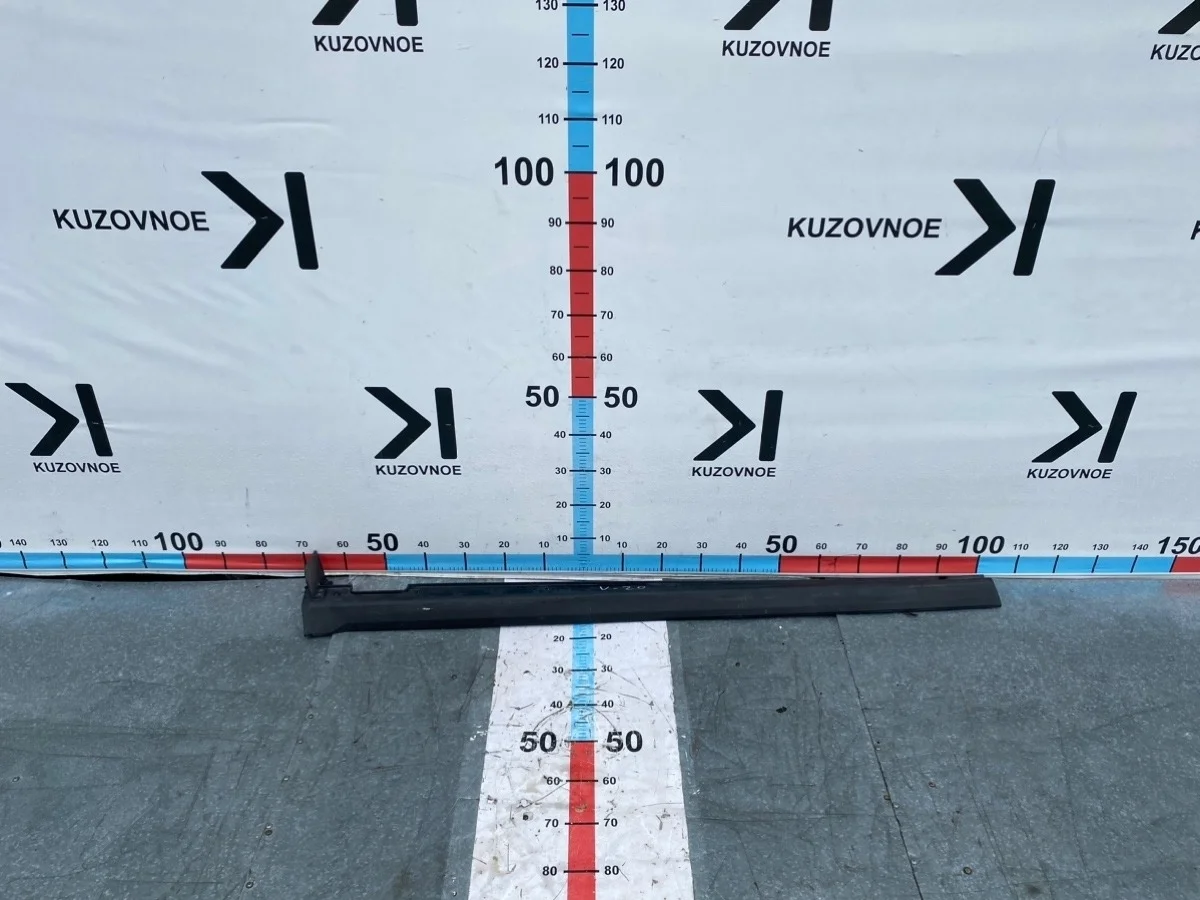 Накладка порог наружная Hyundai Santa Fe 2016 DM