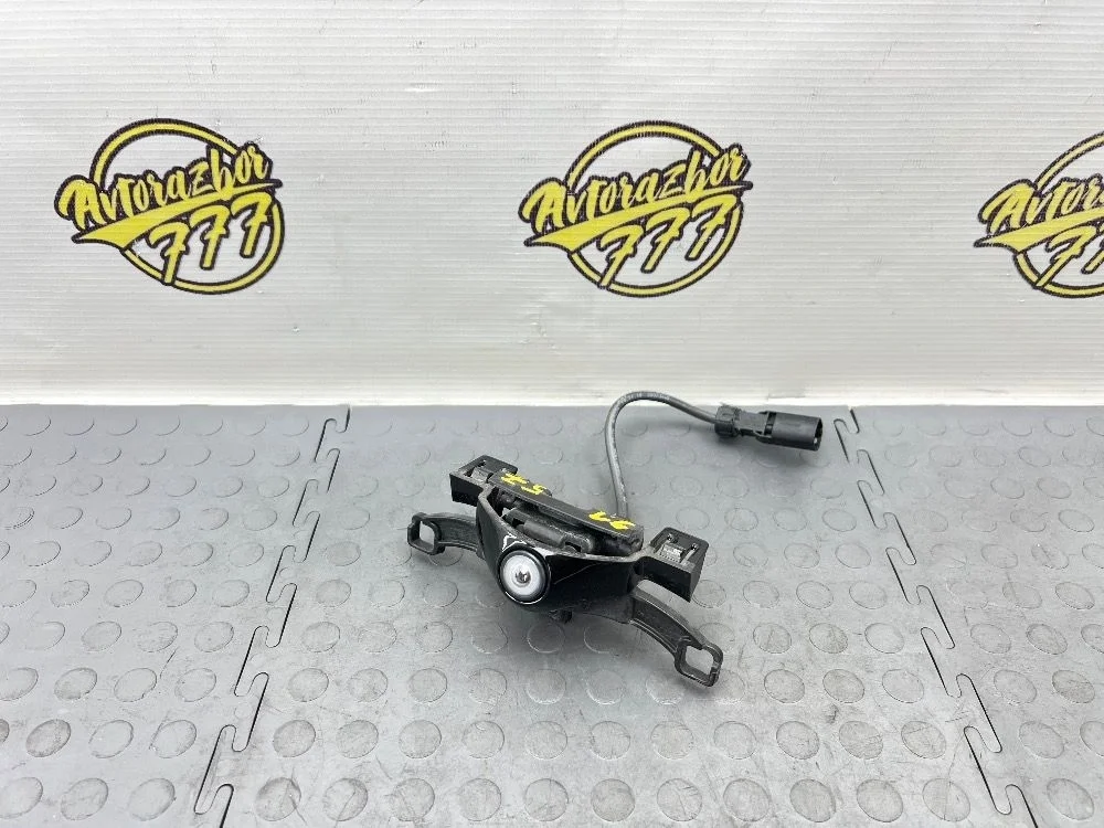 Камера переднего вида Audi S7 I рестайлинг (2014—2018)