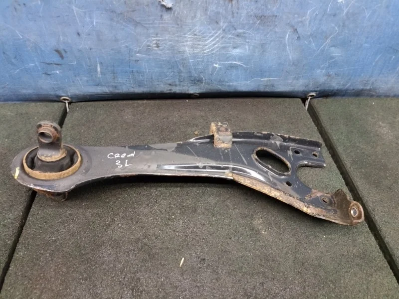 Рычаг подвески Kia Ceed 2012 552701H000 ED 1.6 G4FC, задний левый