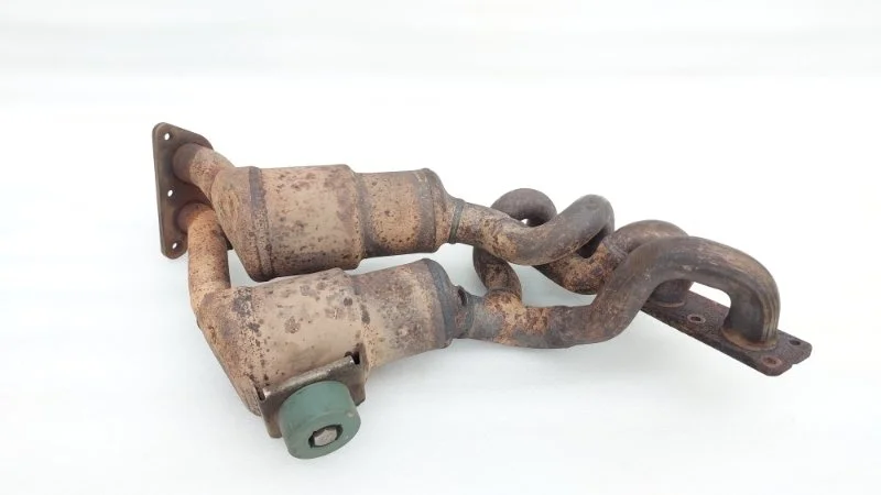 Коллектор выпускной BMW X1 2012 E84