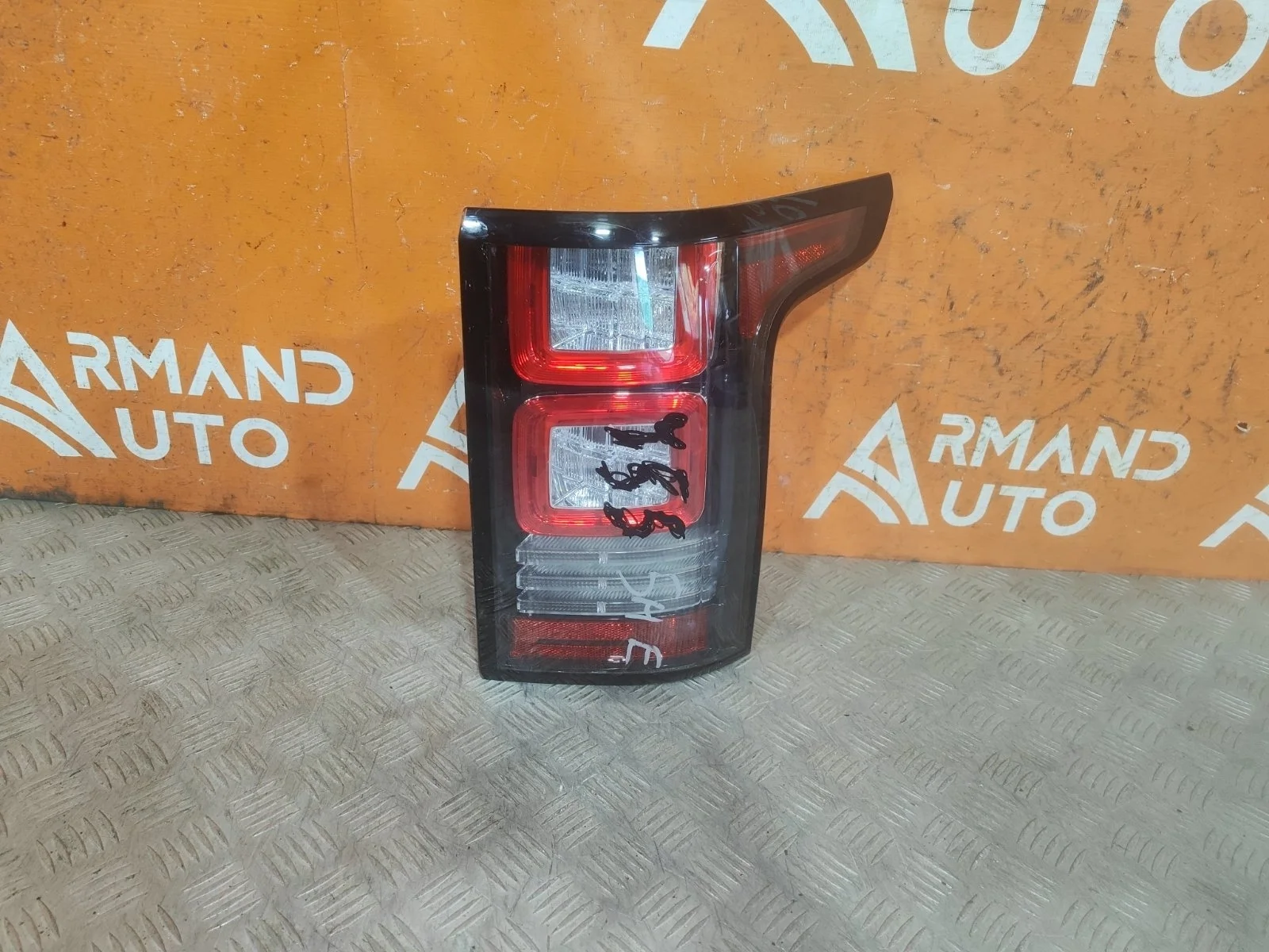 Фонарь Land Rover Range 2012-2017 4 L405