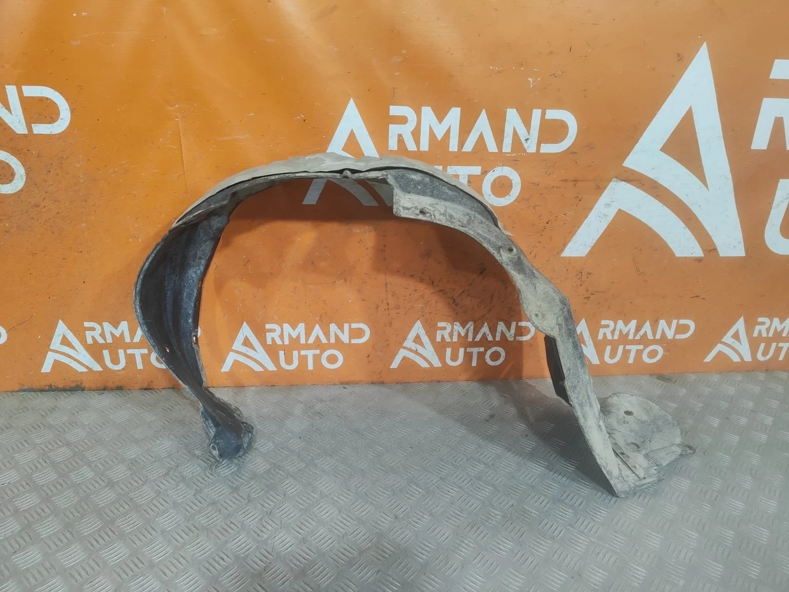 Подкрылок Toyota RAV4 2012-2019 CA40