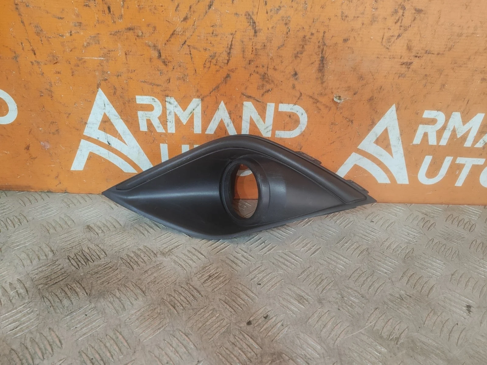 Окантовка птф Mitsubishi Outlander 2018-нв 3