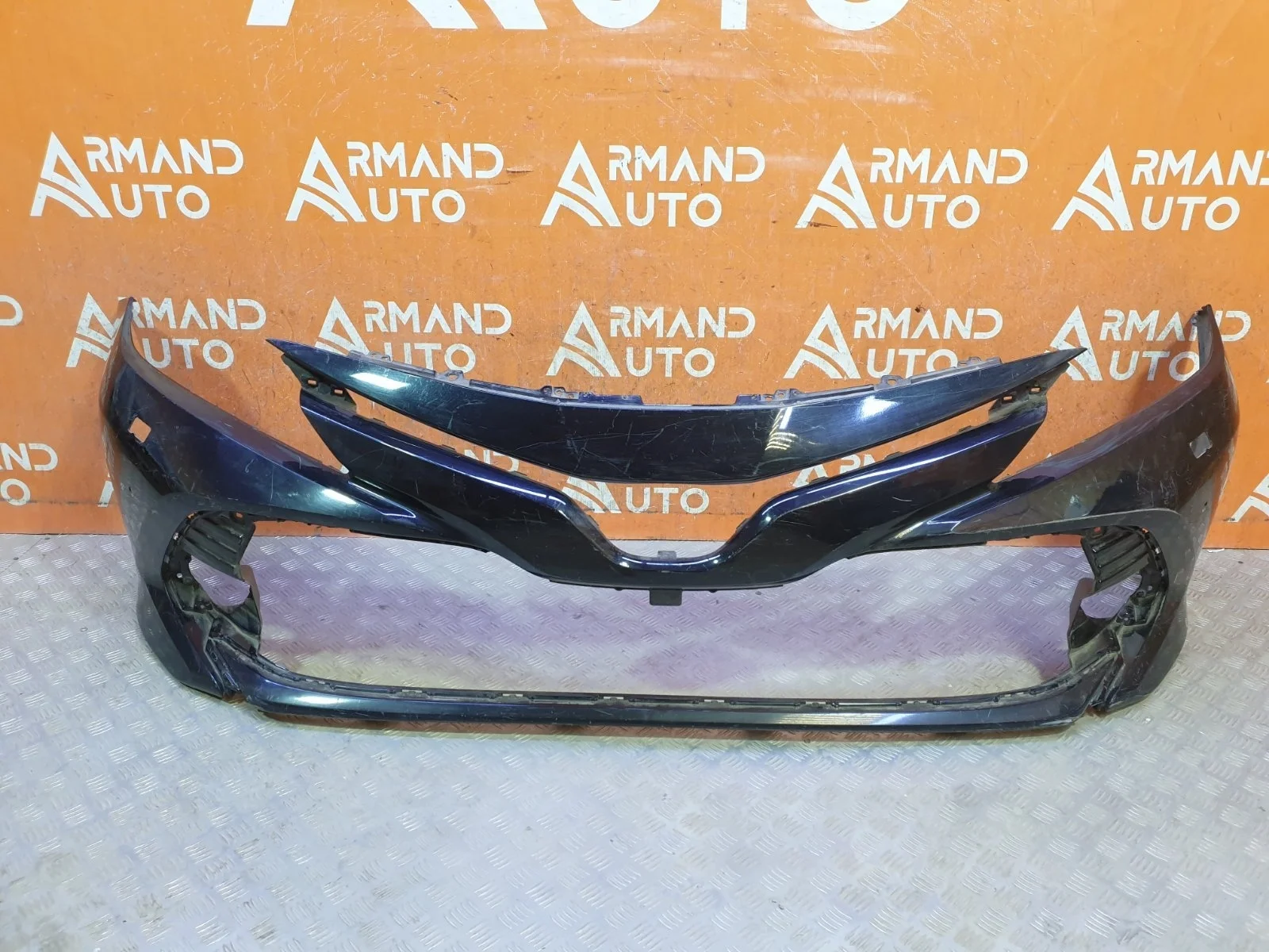 Бампер Toyota Camry 2017-2021 8 XV70