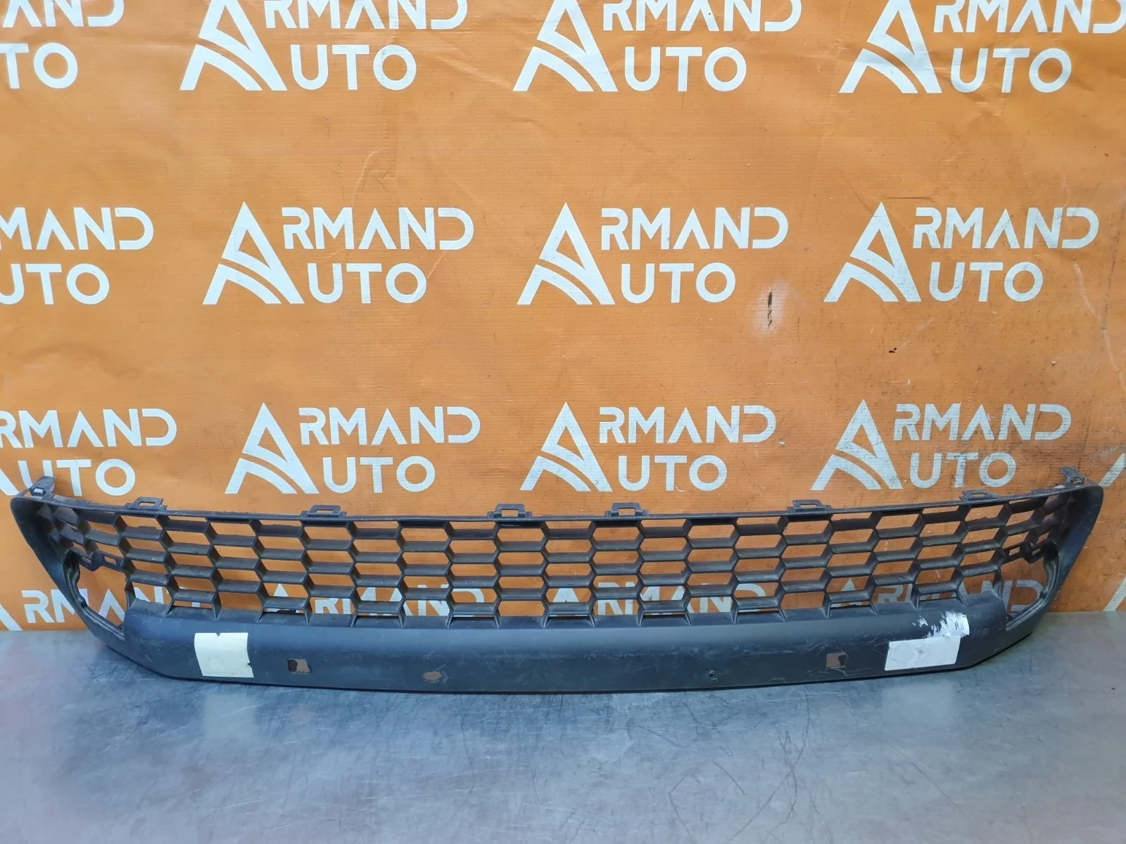 Решетка бампера Lexus NX 2014-2017