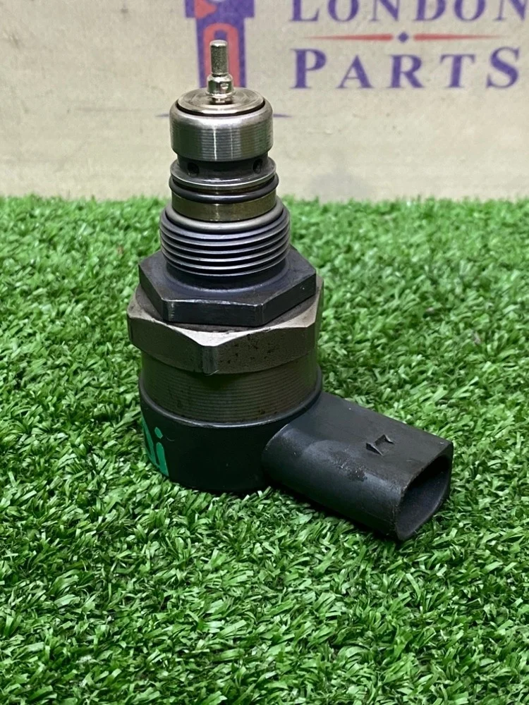 Клапан топливный BMW X5 30d E70