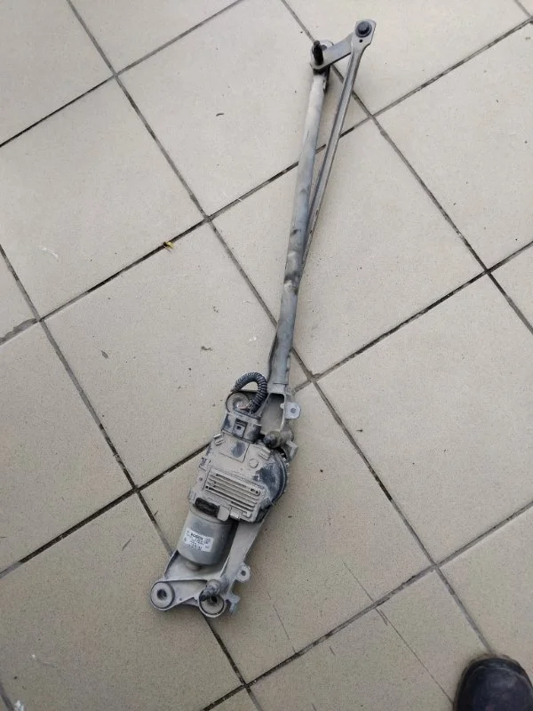 Мотор дворников Volkswagen Touareg