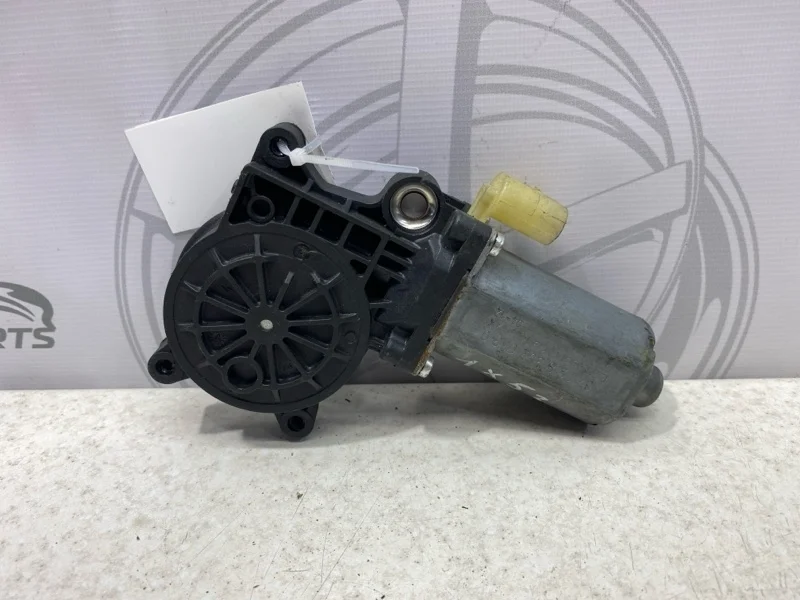 Моторчик стеклоподъемника BMW X5 2005 E53