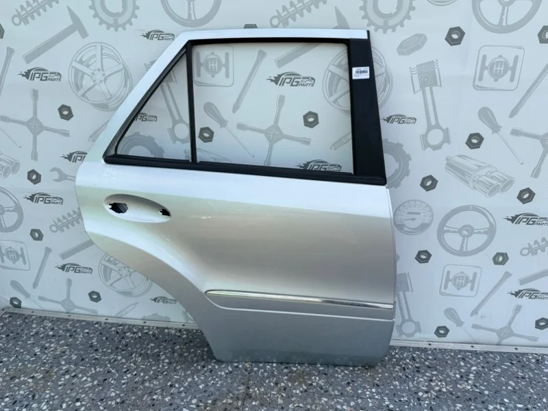 Дверь задняя правая Mercedes-benz 2007 W164
