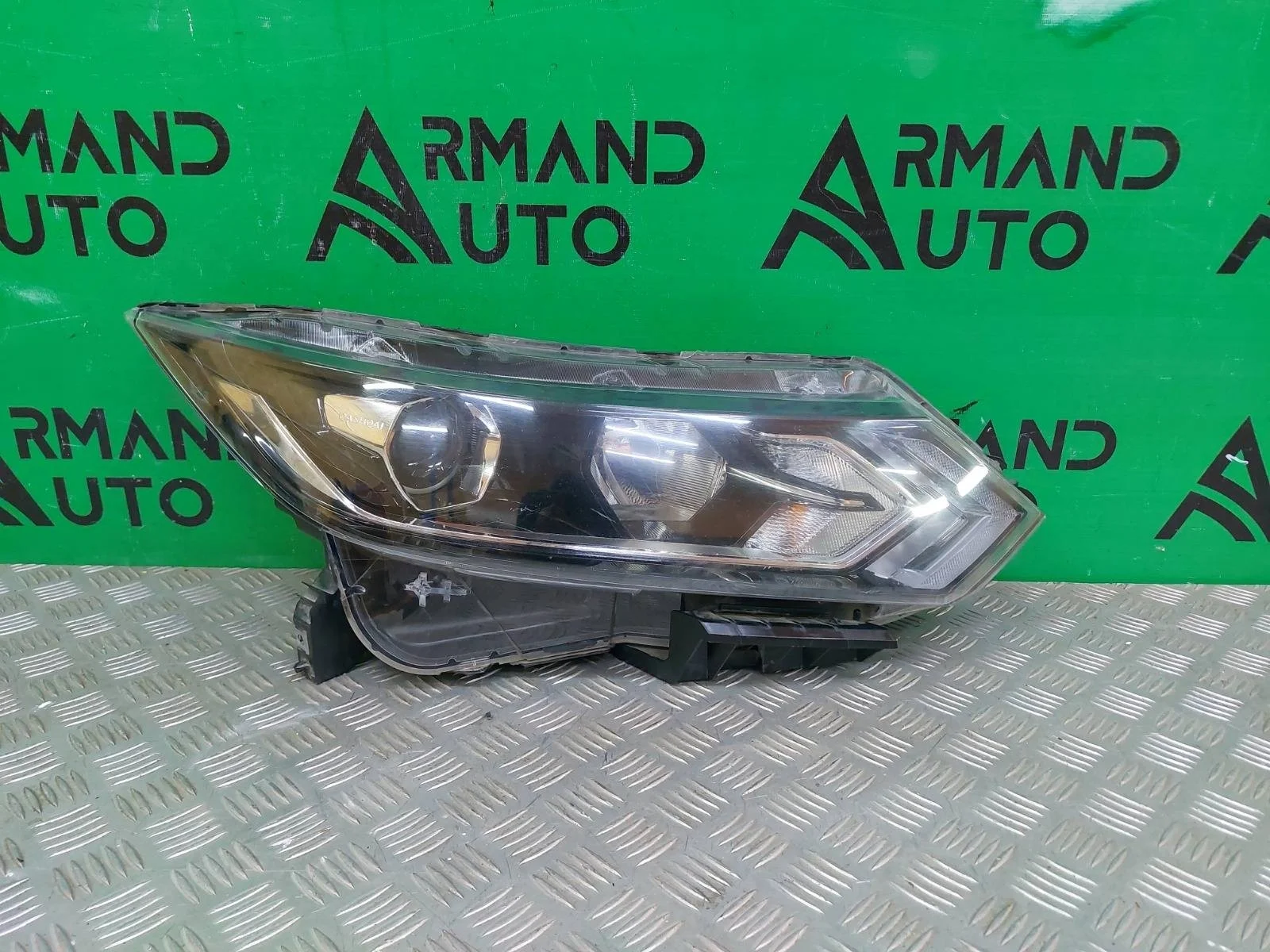 Фара Nissan Qashqai 2017-2022 j11