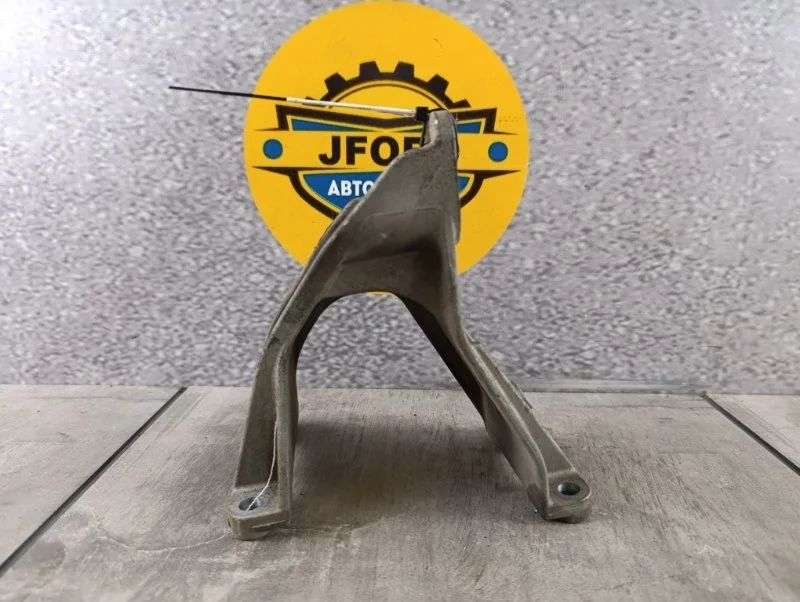 Кронштейн двигателя Suzuki Grand Vitara 2004 XL-7