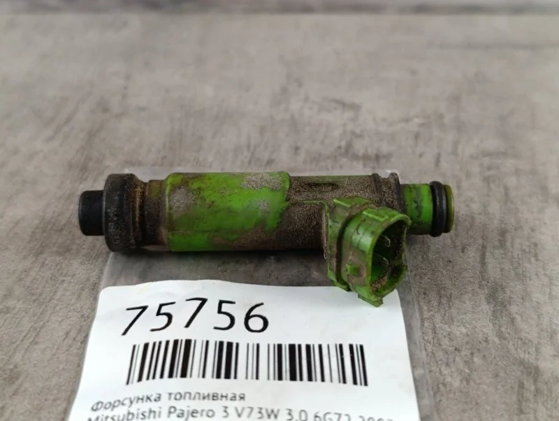 Форсунка топливная Mitsubishi Pajero 3 2003 V73W