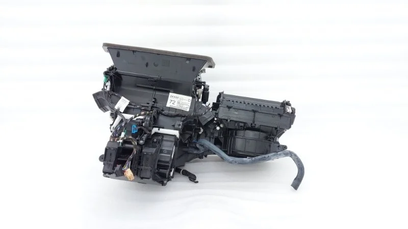 Корпус отопителя Volkswagen Tiguan 2022 AD1