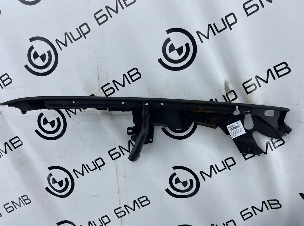 Уплотнитель крыла BMW X3 xDrive20d 2018 G01