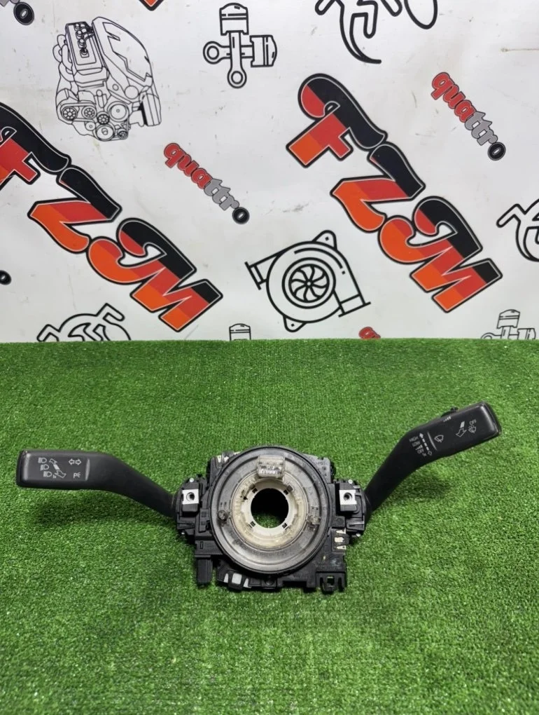 Подрулевой переключатель Volkswagen Golf 5K0953549B MK6