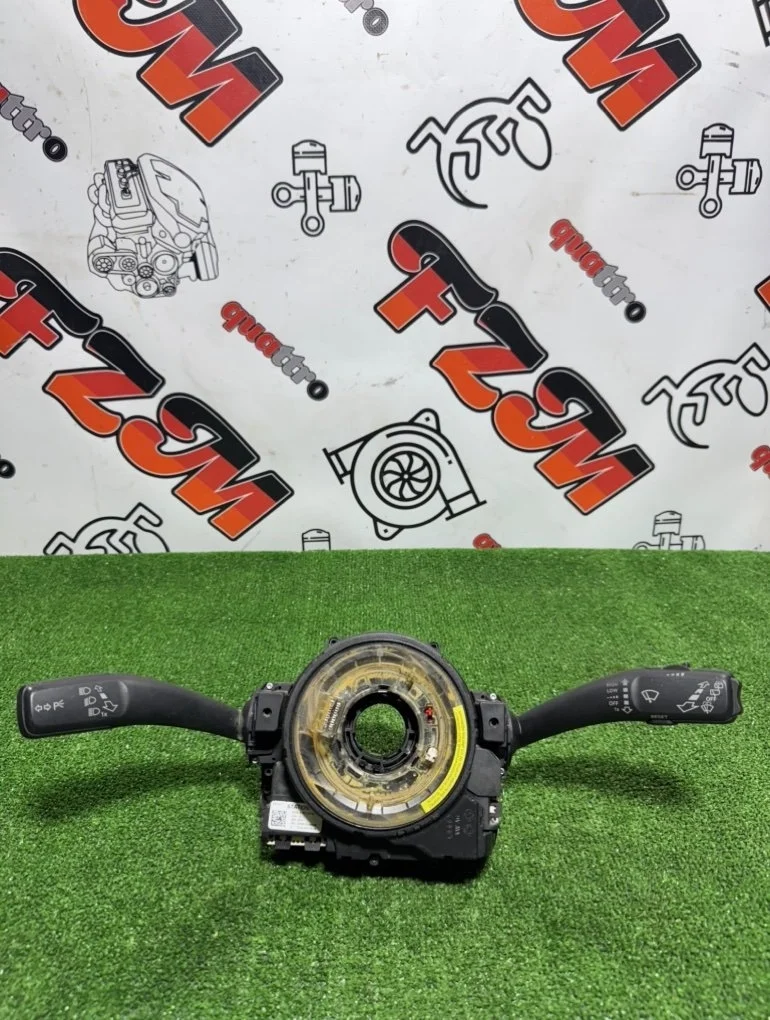 Подрулевой переключатель Audi Q5 8K0953568D 8R