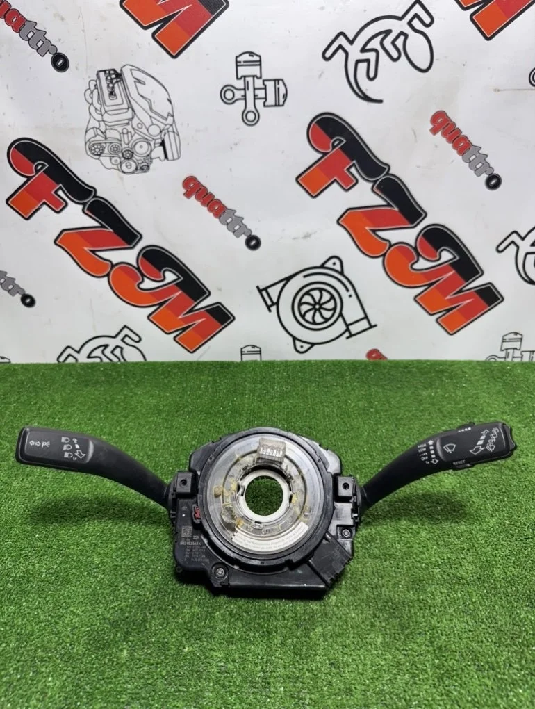 Подрулевой переключатель в сборе Audi Q5 8R0953568S 8R