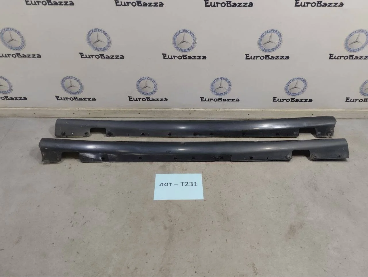 Накладка порога пластиковая Mercedes W211