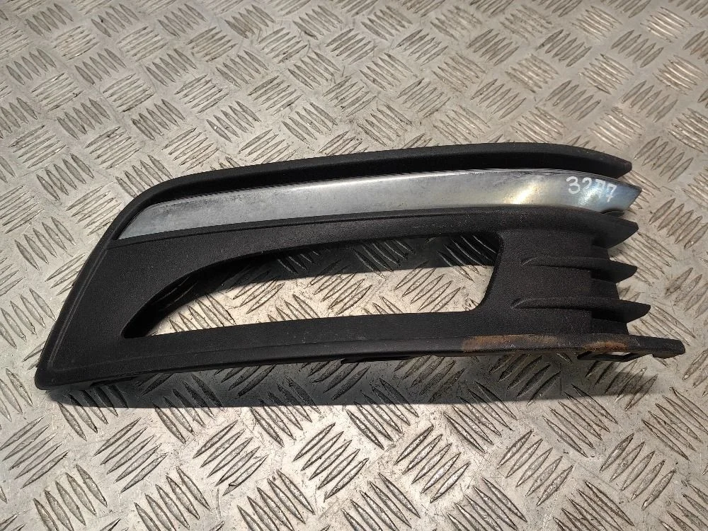 Накладка птф левая Volkswagen Polo V