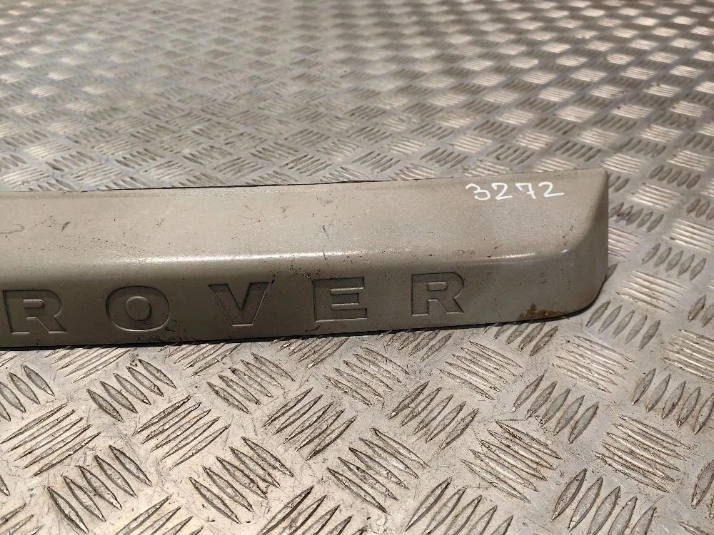 Накладка двери багажника Land Rover Freelander II