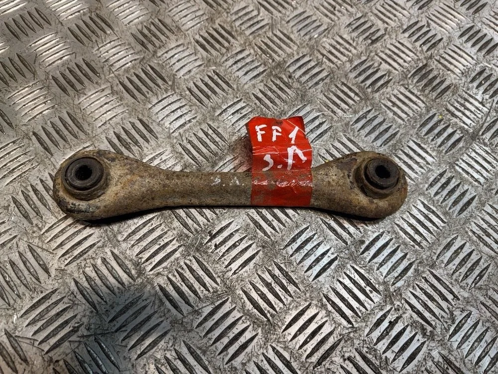 Рычаг задний левый Ford Focus 1