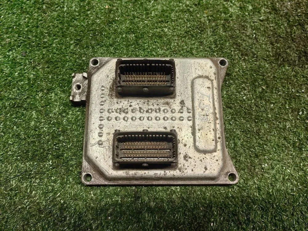 Блок управления двигателем Opel Astra H