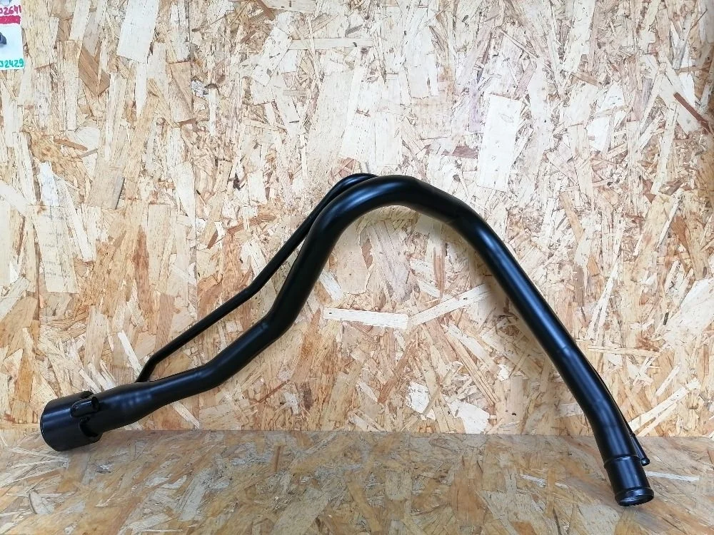 Горловина топливного бака Toyota Camry XV30 (2001—2006) 7720133200