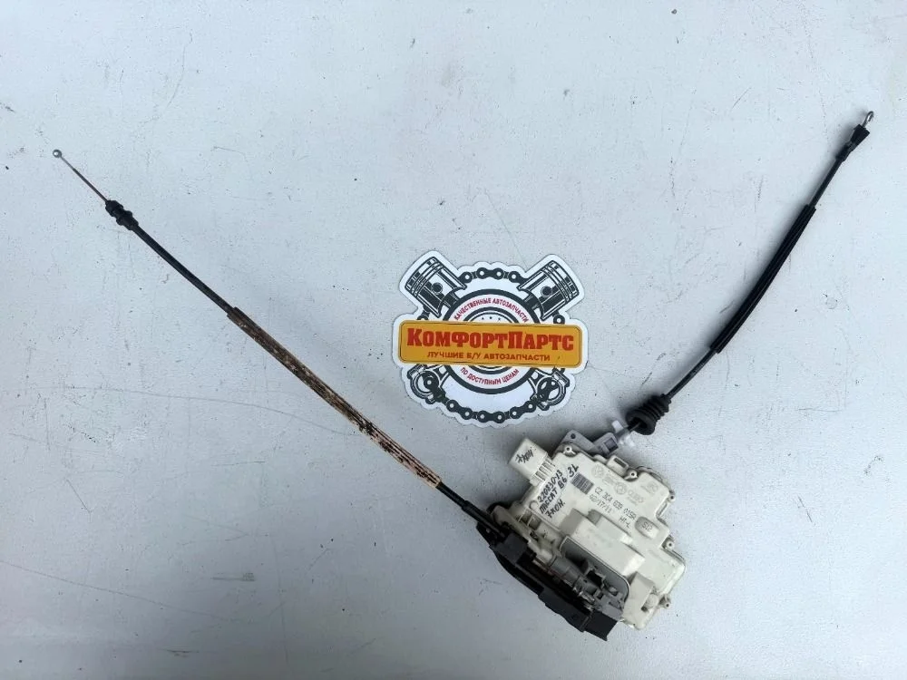 Замок двери задней левой Volkswagen Passat B7 (2010—2015)