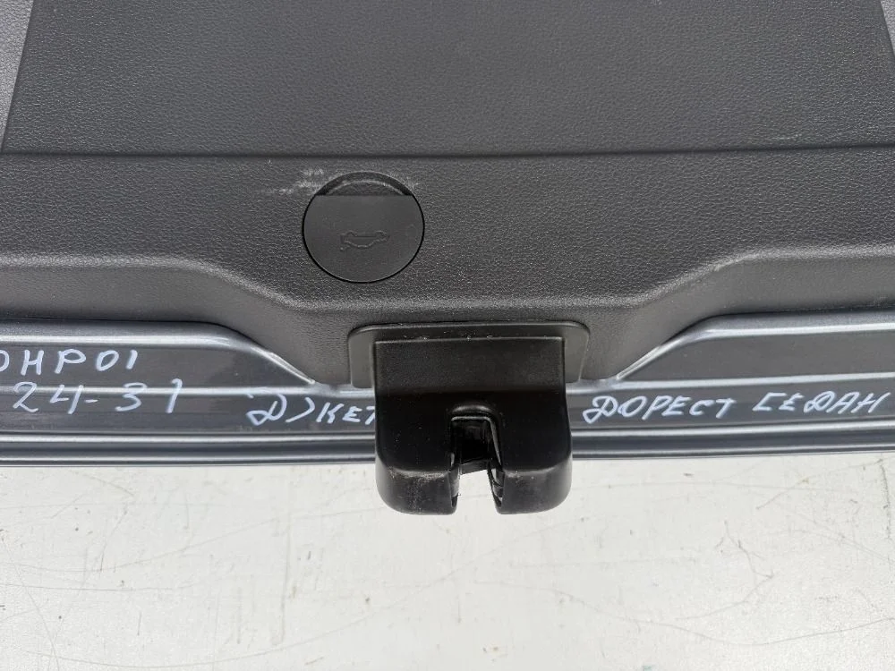 Замок крышки багажника Volkswagen Jetta VI (2010—2015)