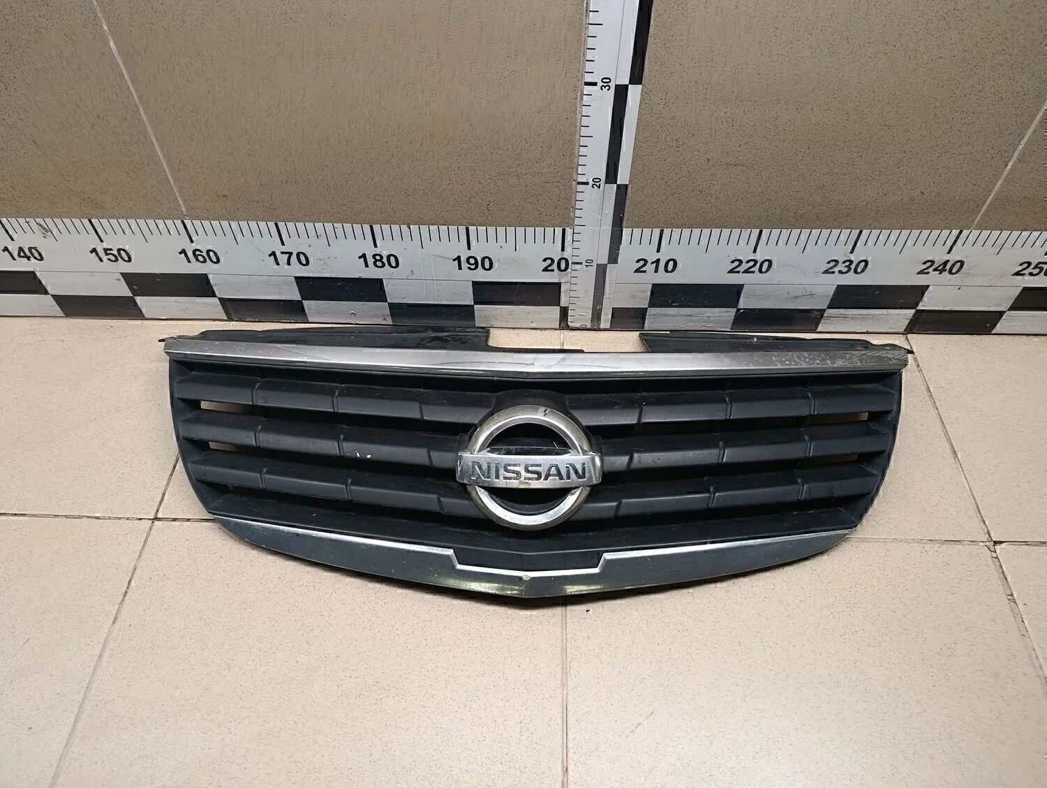 Решетка радиатора Almera Classic (B10) 2006-2013