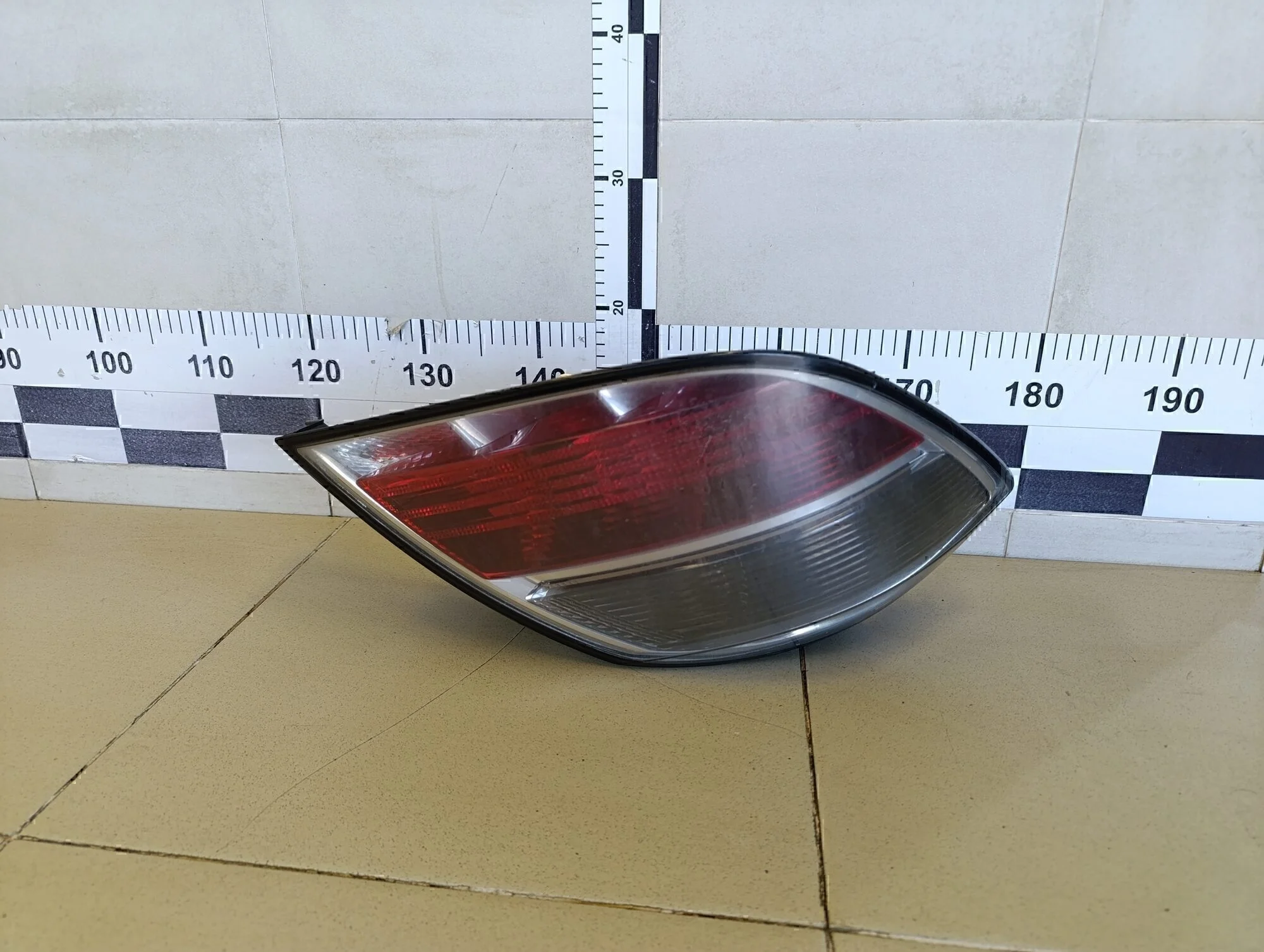 Фонарь задний левый Astra H / Family 2004-2015