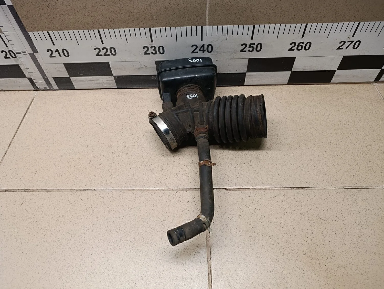 Резонатор воздушного фильтра Almera Classic (B10) 2006-2013