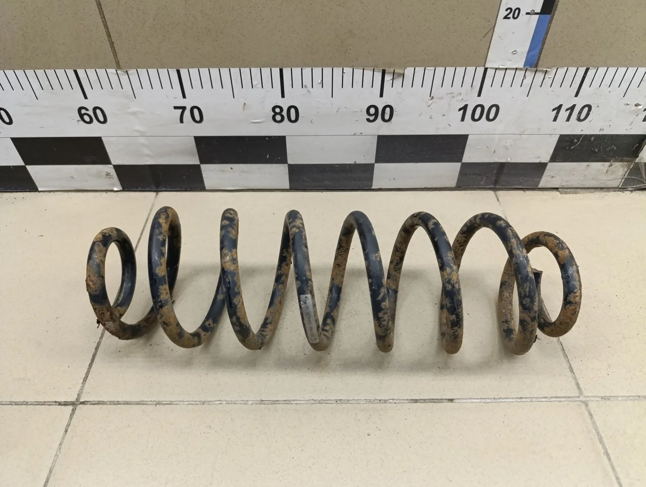 Пружина задняя Yeti 2009>