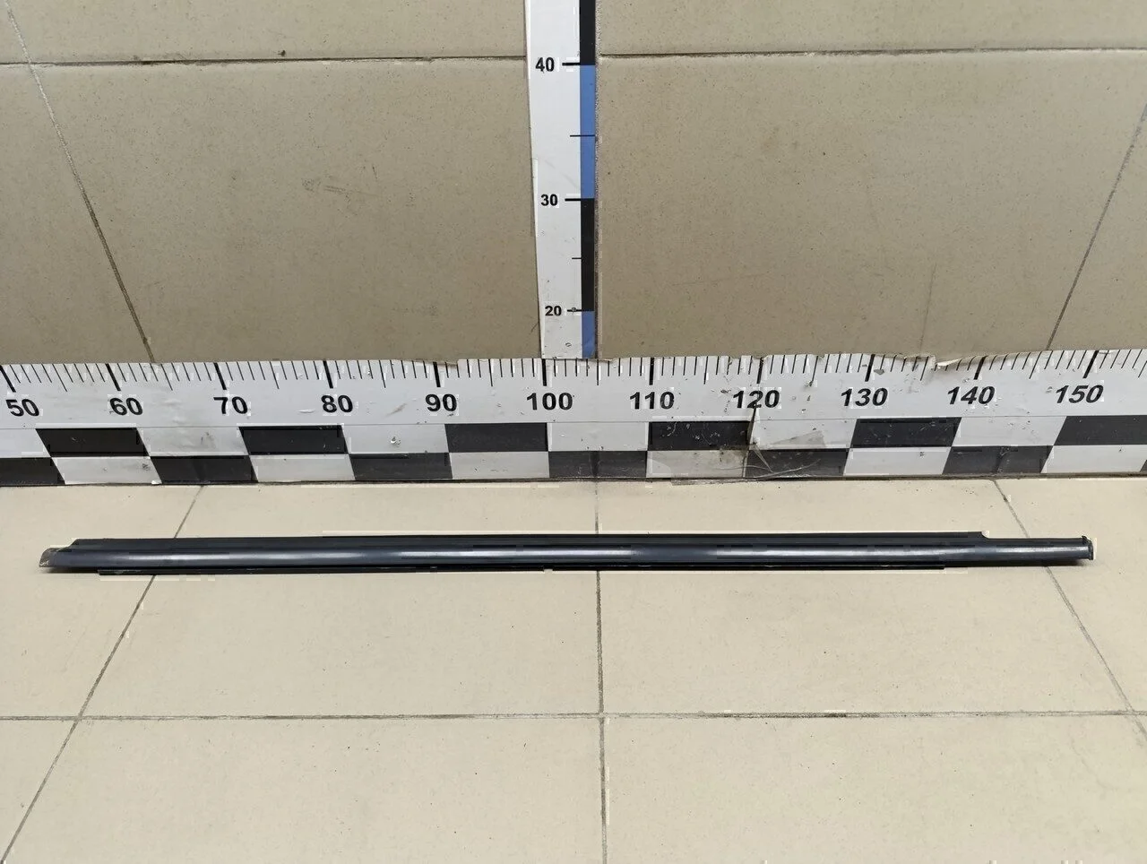 Накладка стекла переднего левого Lancer (CX,CY) 2007>