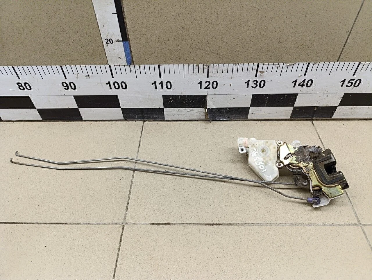 Замок двери задней левой Almera Classic (B10) 2006-2013