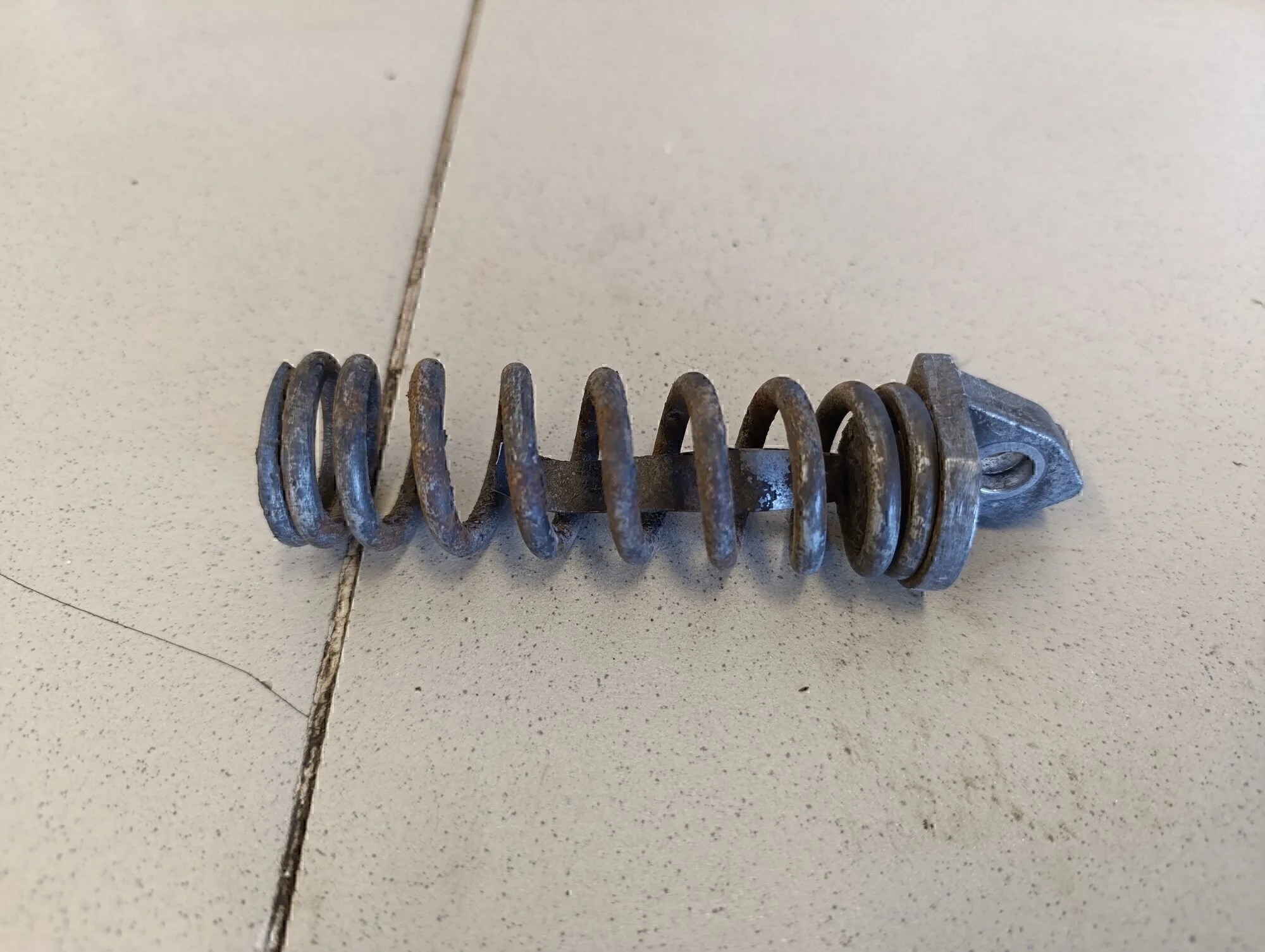 Ролик руч.ремня с кронштейном Astra H / Family 2004-2015