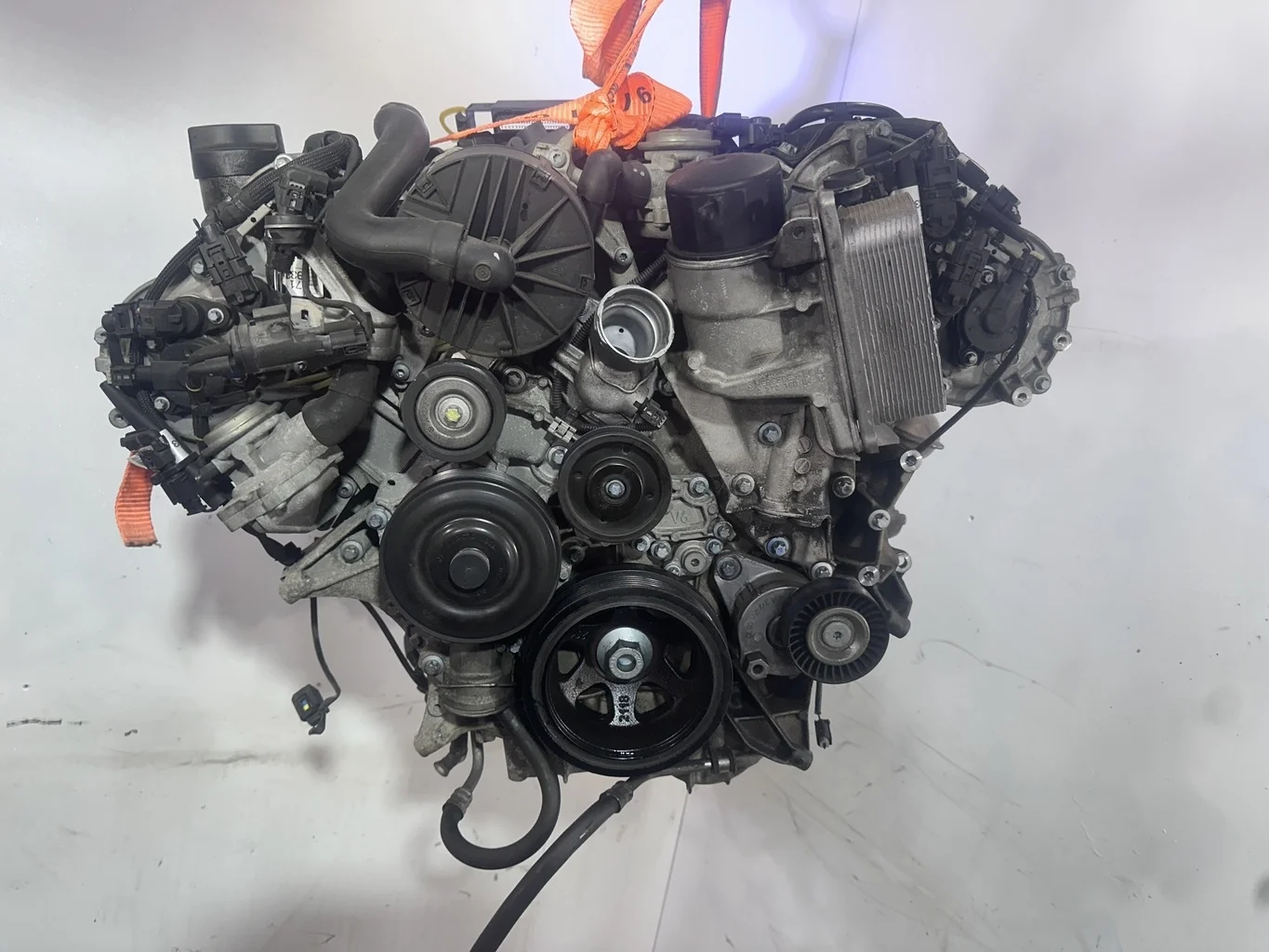 Двигатель 272.964  272,272.943,272.946,272.950,27