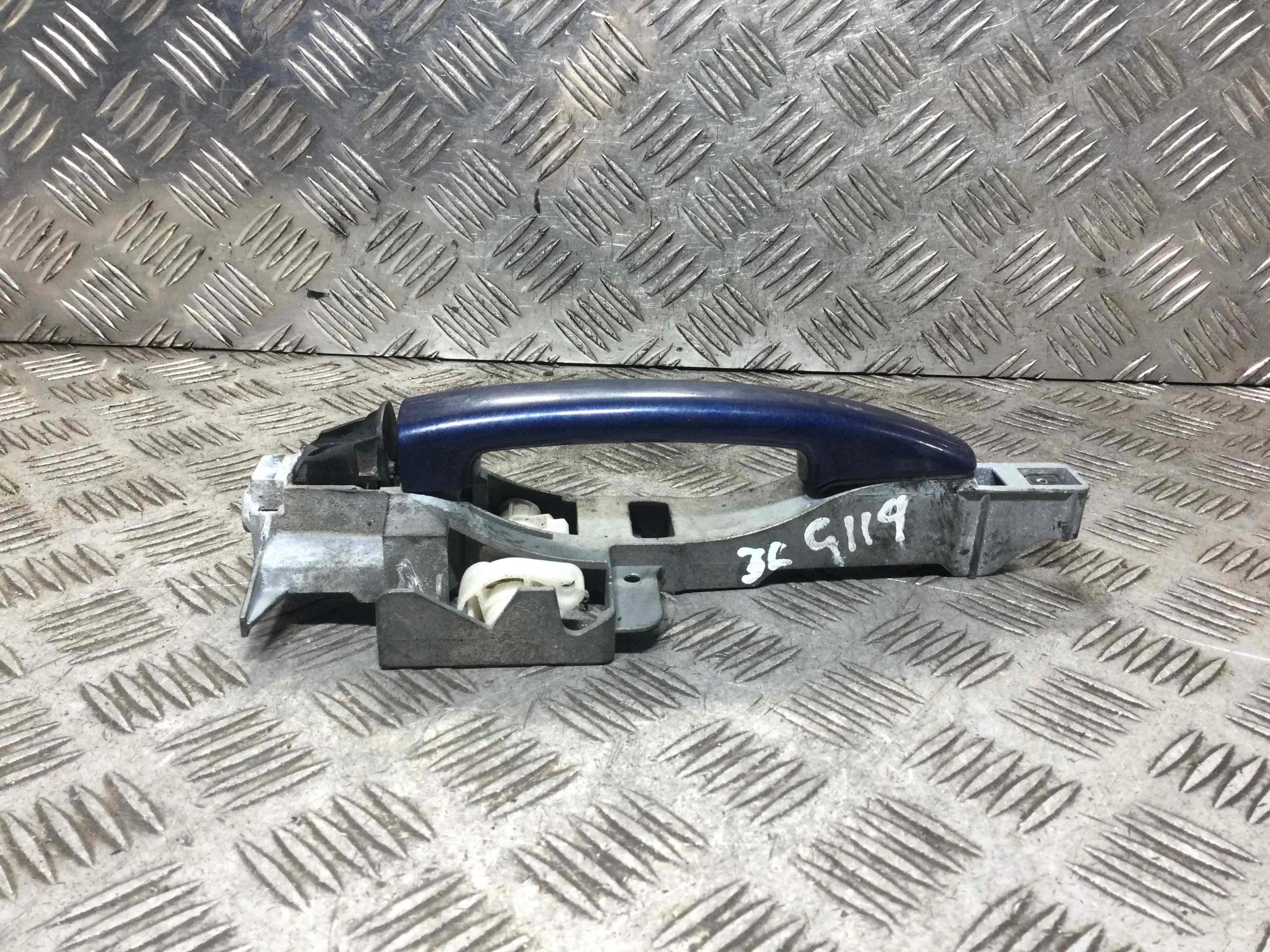 Ручка наружная задняя левая Peugeot 407 407 (6D) 2004 - 2010 дизель 2.0 TDI Механика Универсал