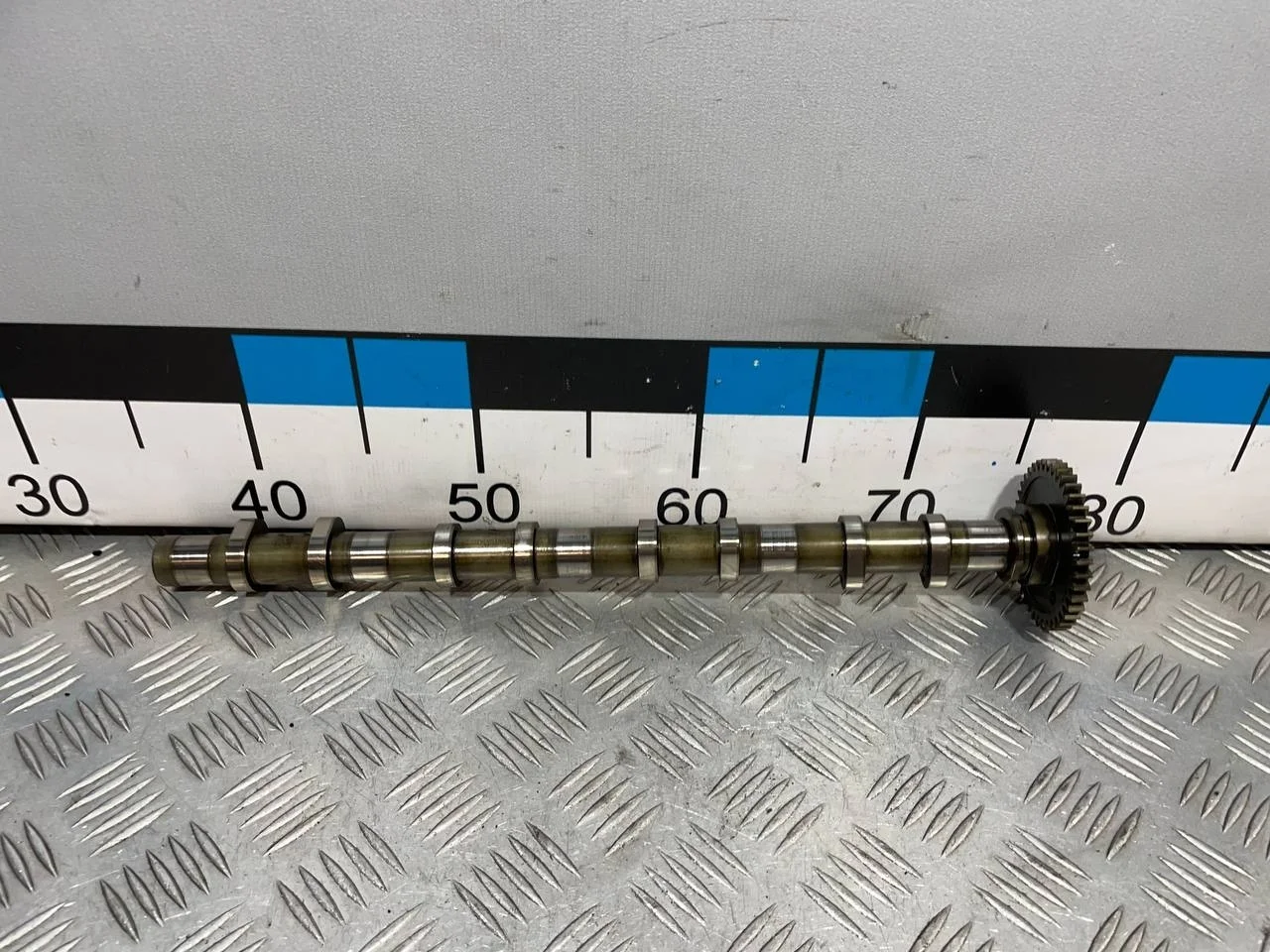 [Б/У] Распредвал выпускной [Код: 00628792 ]