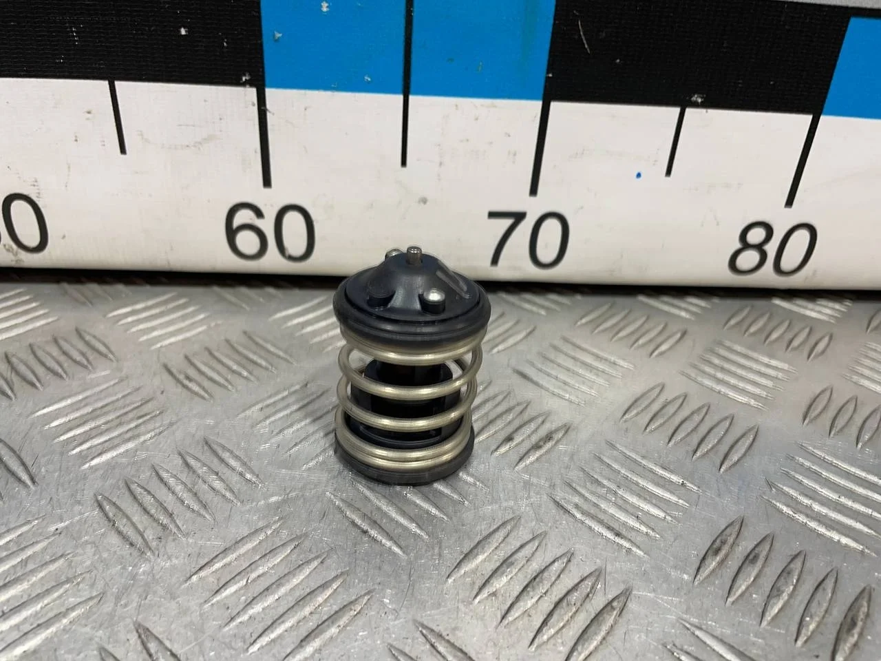 [Б/У] Термостат [Код: 00628878 ]