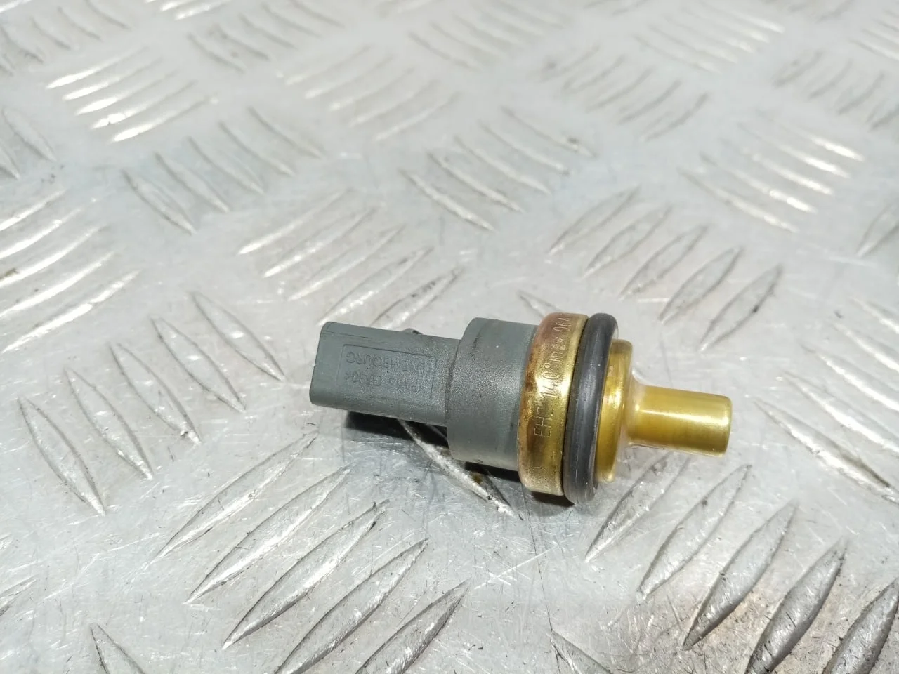 [Б/У] Датчик температуры охлаждающей жидкости [Код: 00628322 ]