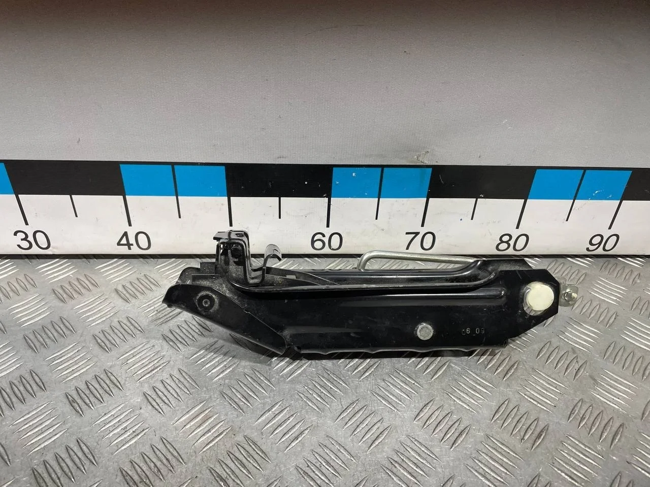 [Б/У] Домкрат [Код: 00628175 ]