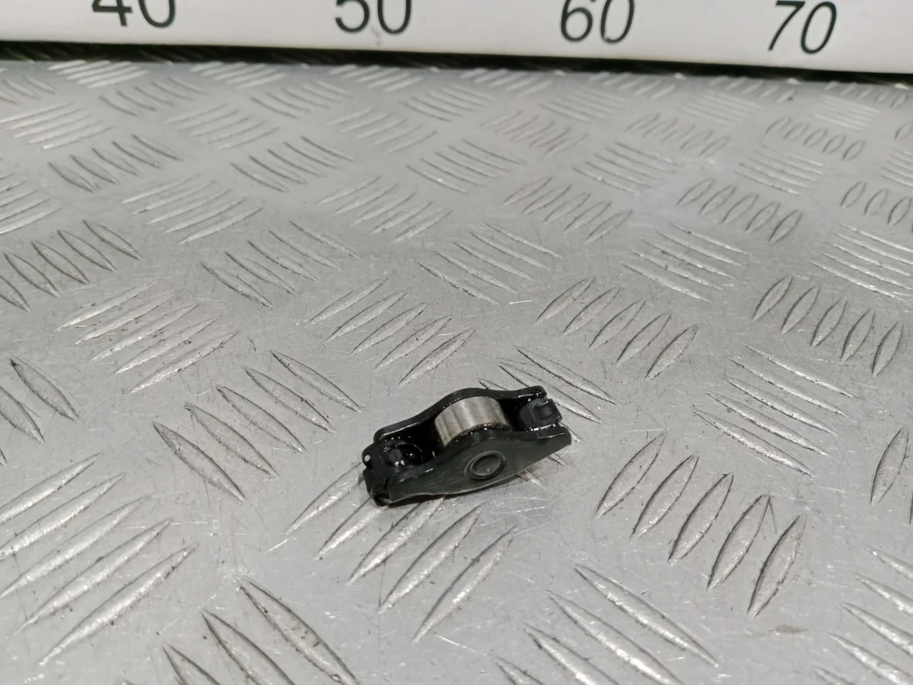 [Б/У] Рокер Audi Skoda Volkswagen Porsche [Код: 00626104 ]