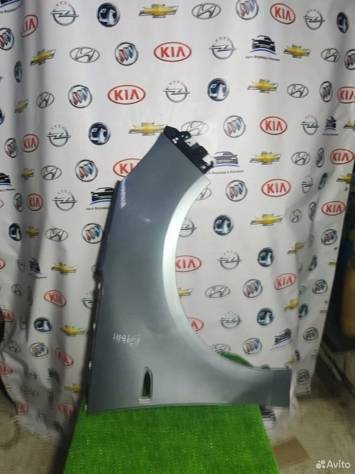 Крыло переднее правое opel zafira 2014