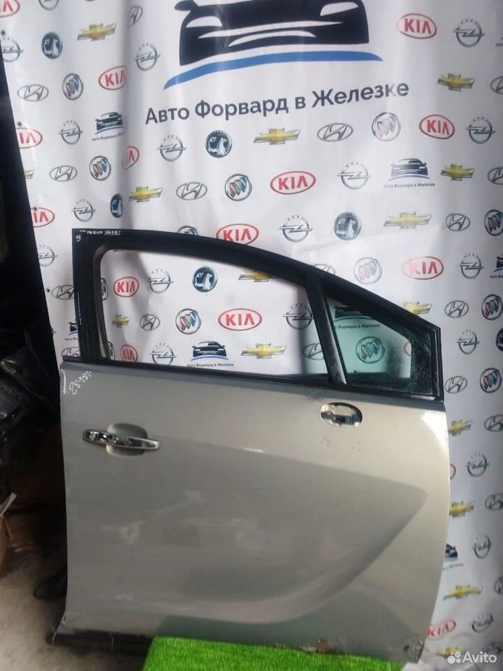 Дверь боковая передняя правая opel meriva 2013