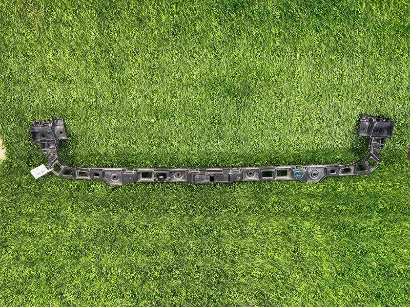 Кронштейн крепления бампера Volkswagen Golf 5 2006 5K6807863 1K BVY 2.0, задний